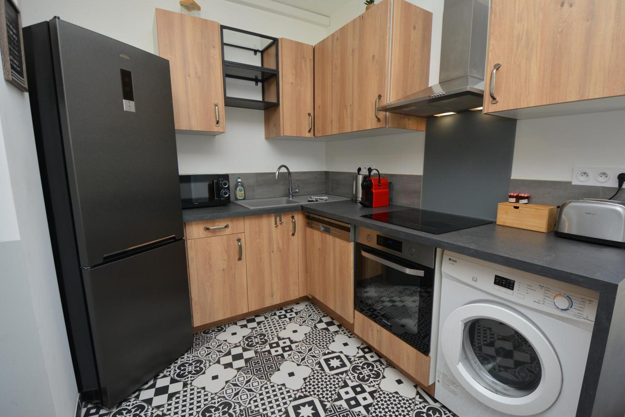 Bellavita - Cosy & Moderne - Proche Des Remparts - Climatisation Apartment Авиньон Екстериор снимка